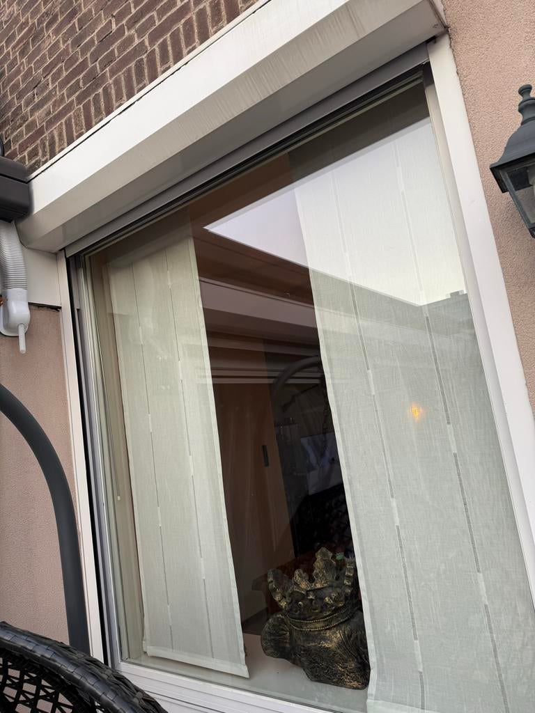 Elektrische rolluik - Wit, 157cm breed en 180cm hoog, Doe-het-zelf en Verbouw, Rolluiken, Gebruikt, 150 tot 200 cm, Wit, Elektrische bediening
