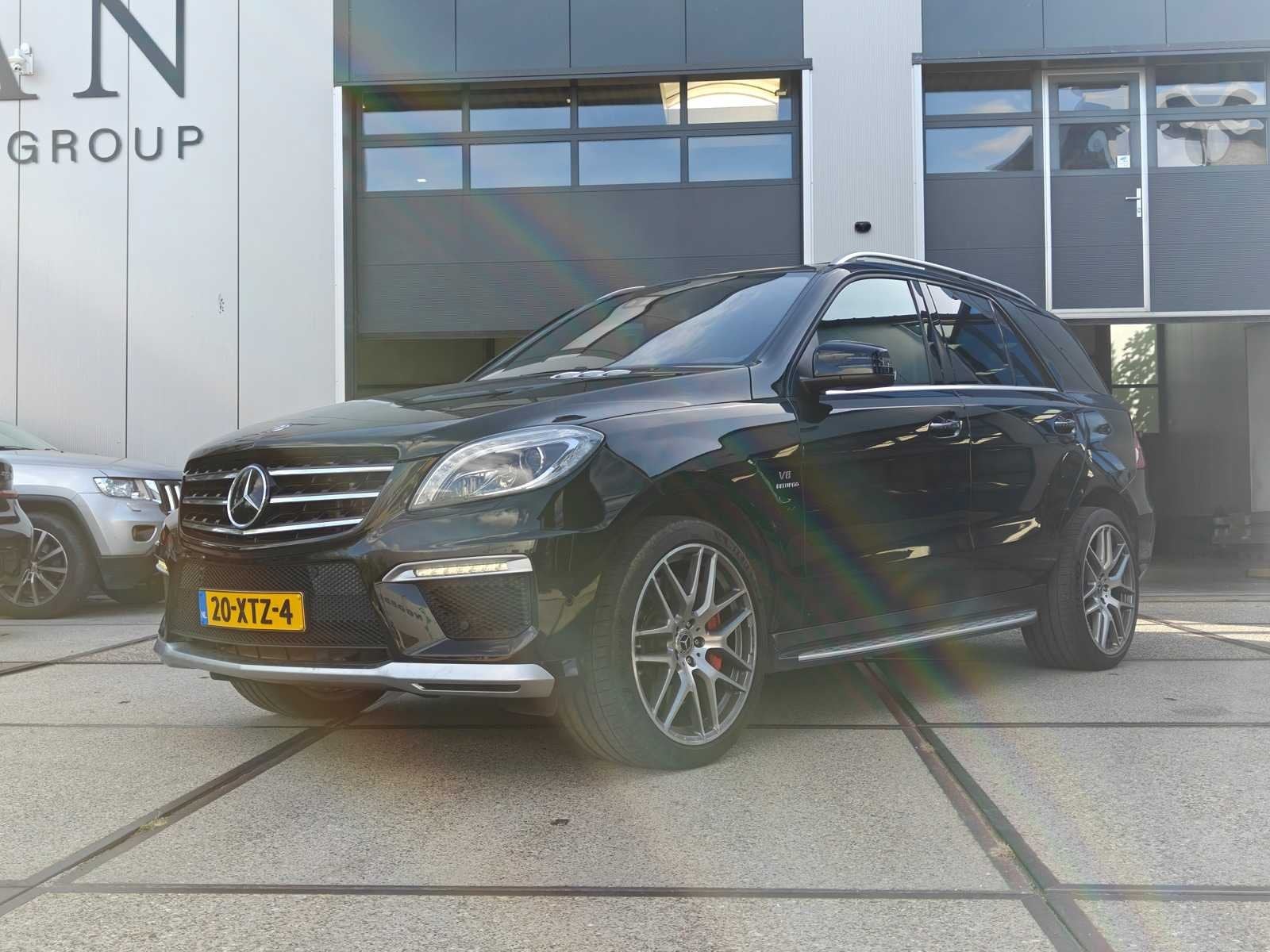 Mercedes-Benz M-klasse AMG 63 Performance Pack | 20-XTZ-4, Gebruikt, 8 cilinders, 2245 kg, Zwart