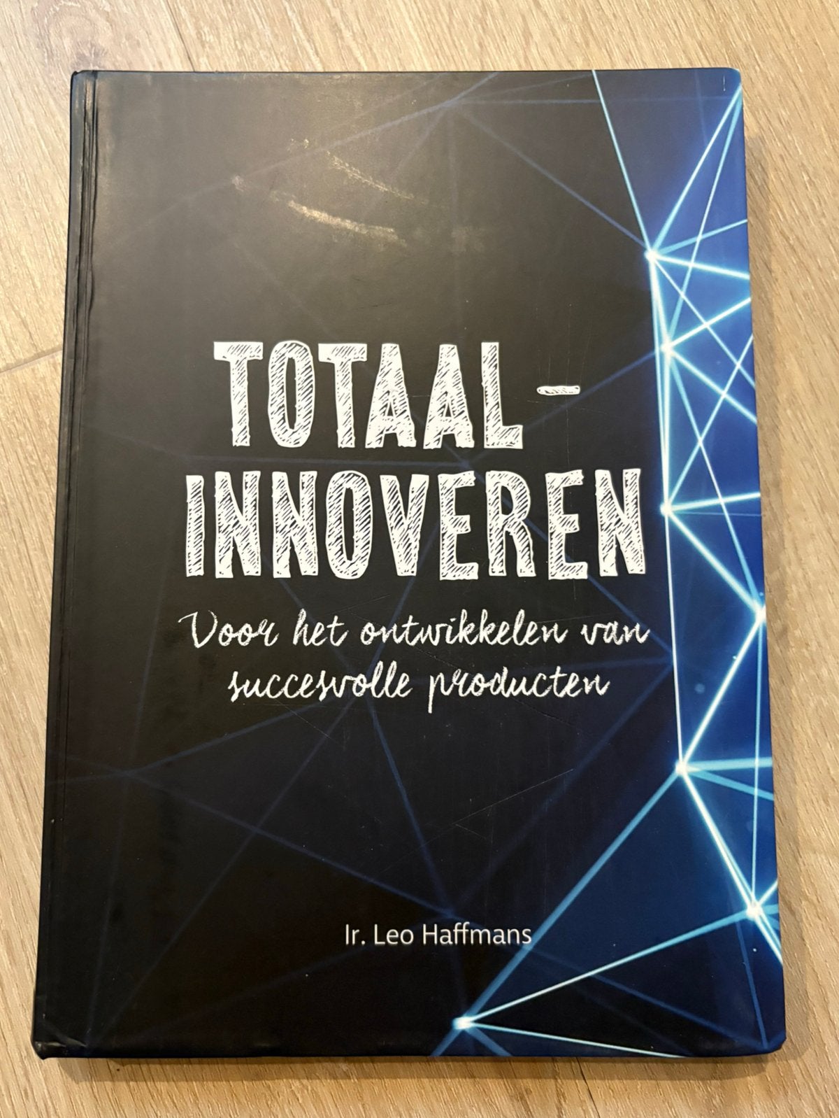 Totaalinnoveren boek leo haffmans, Verzenden, Zo goed als nieuw, HBO