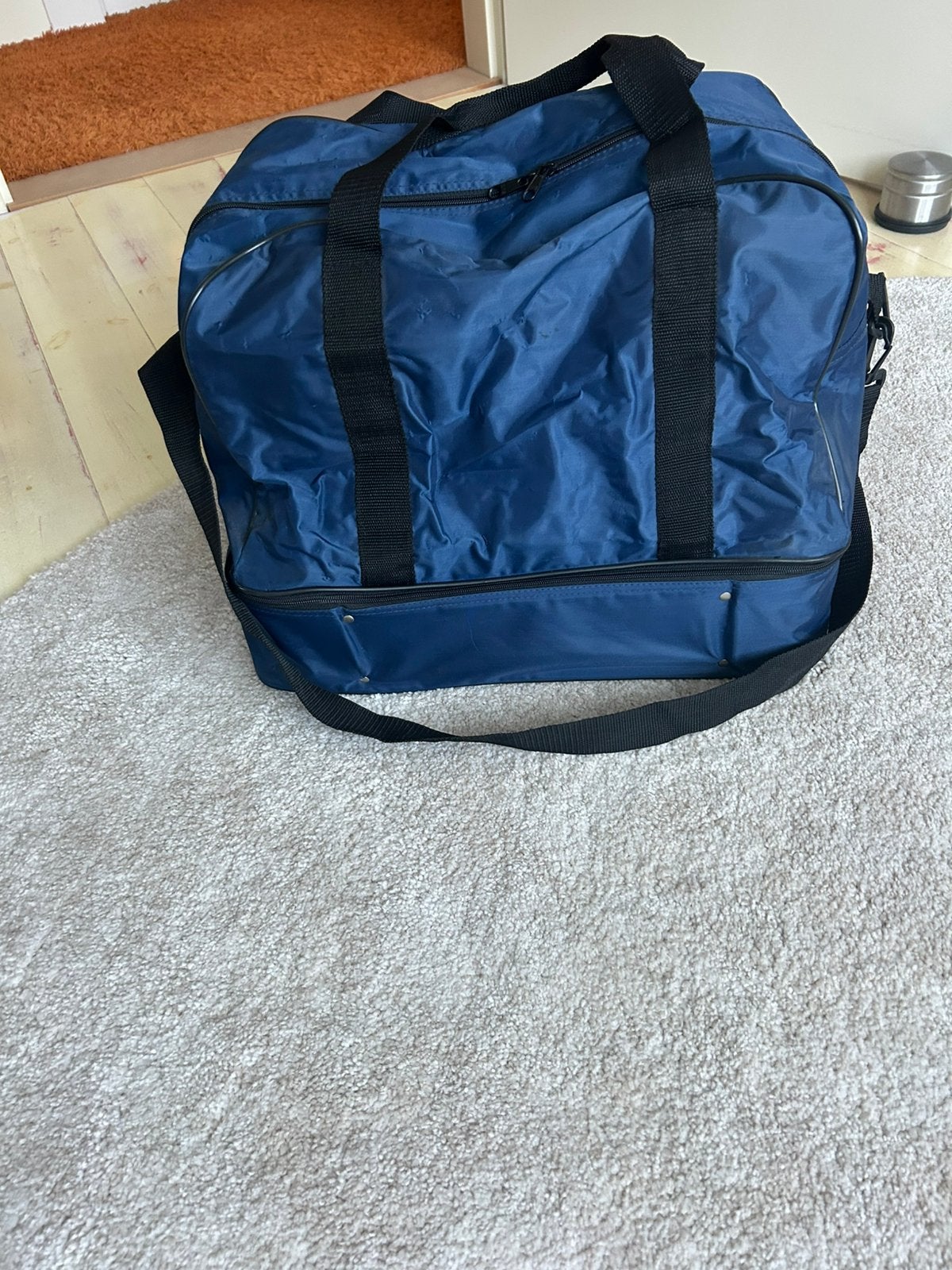 Reistas sporttas blauw kunsstet draagriem en handgrepen, 30 cm of meer, Blauw, Minder dan 35 cm, Ophalen of Verzenden