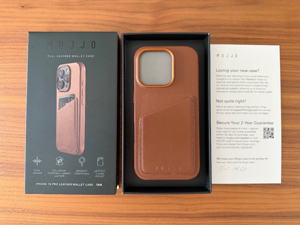 Mujjo lederen hoes iPhone 16 Pro, Pasjeshouder, IPhone 16 Pro, Gebruikt, Bruin