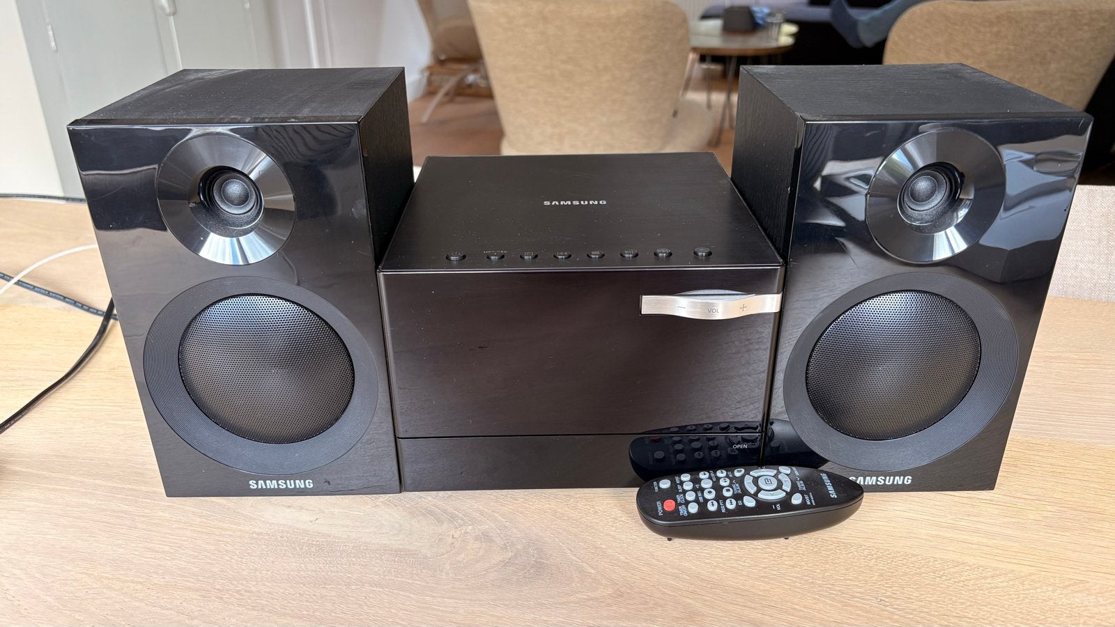 Samsung Microset met CD/DVD-speler en afstandsbediening, Overige merken, Ophalen of Verzenden, Zo goed als nieuw, Microset
