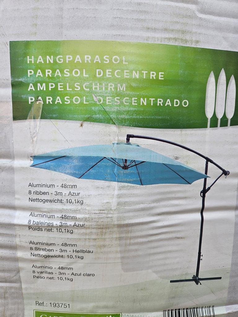 Zweefparasols verschillende maten en kleuren in België Nieuw, Tuin en Terras, Ophalen, Nieuw