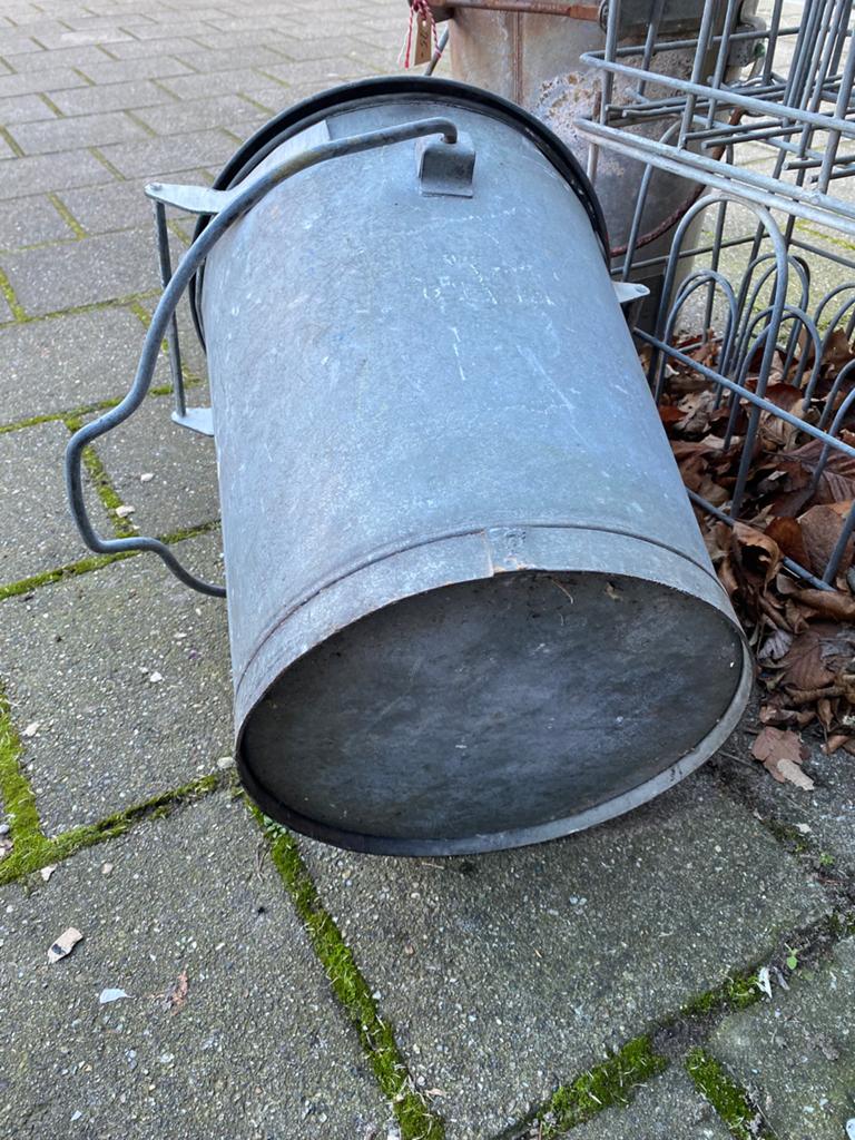 Zinken vuilnisemmer Capelle aan den IJssel, Gebruikt, Ophalen of Verzenden, Nvt, Minder dan 50 cm