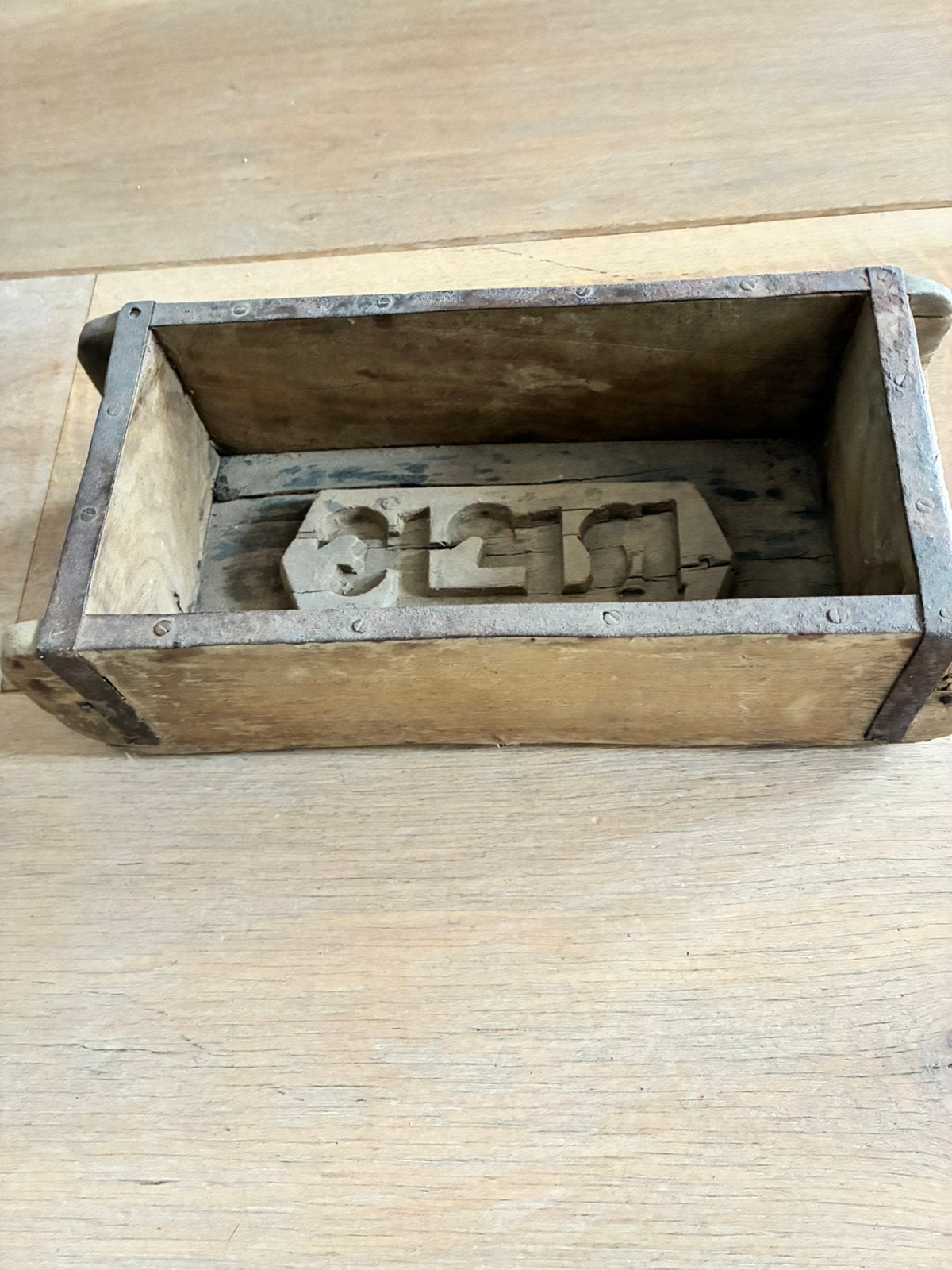 Steen mal hout, Ophalen of Verzenden, Zo goed als nieuw, 50 tot 100 cm, Minder dan 50 cm