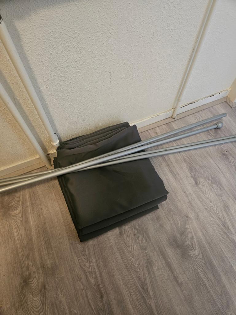 Gordijnen met roedes, Ophalen, Gebruikt, 200 cm of meer, Zwart