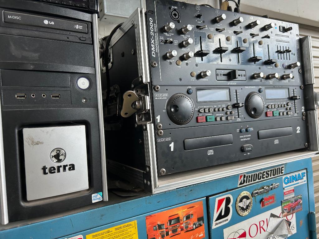 Sound system met computer, Ophalen
