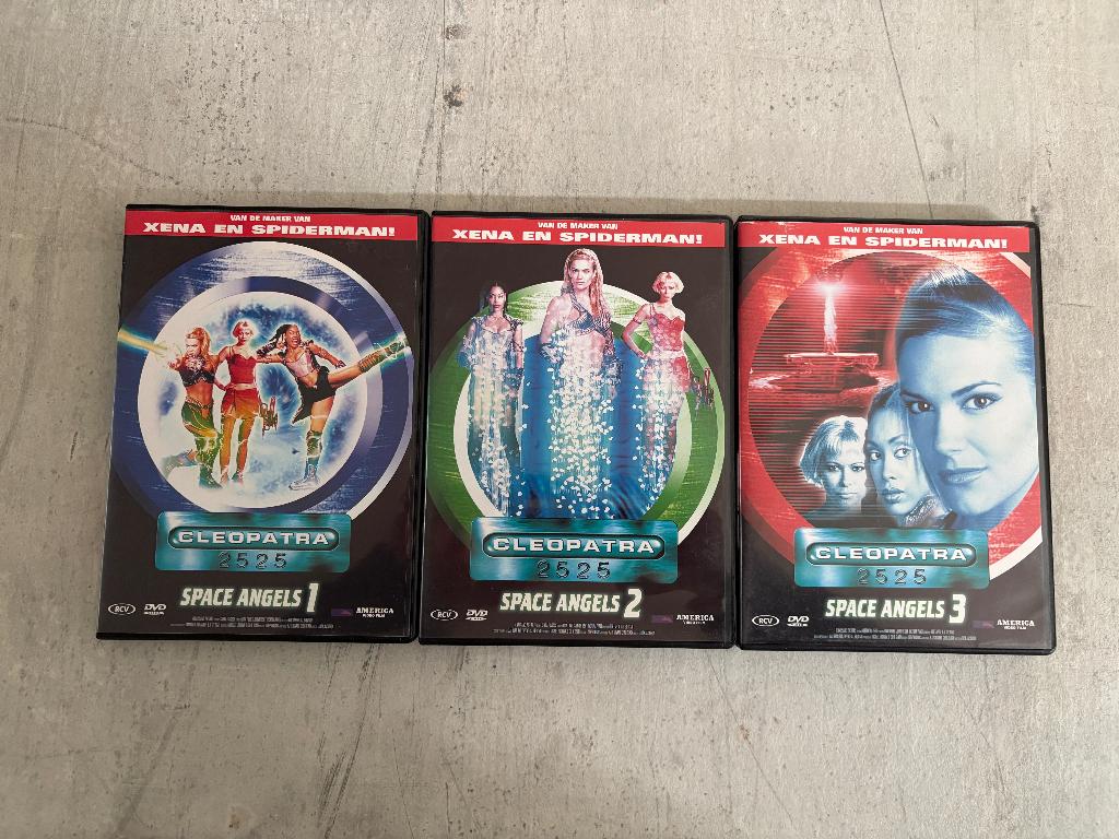 Cleopatra 2525 Space Angels 1 2 3 DVD, Vanaf 6 jaar, Ophalen of Verzenden, Zo goed als nieuw, Science Fiction