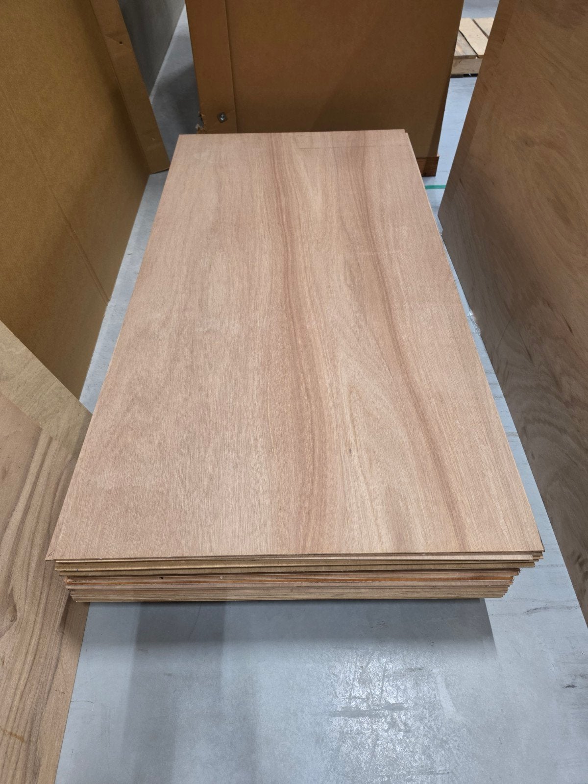 Nieuwe Triplex Platen 182x91 cm, 4 mm dik, Ophalen