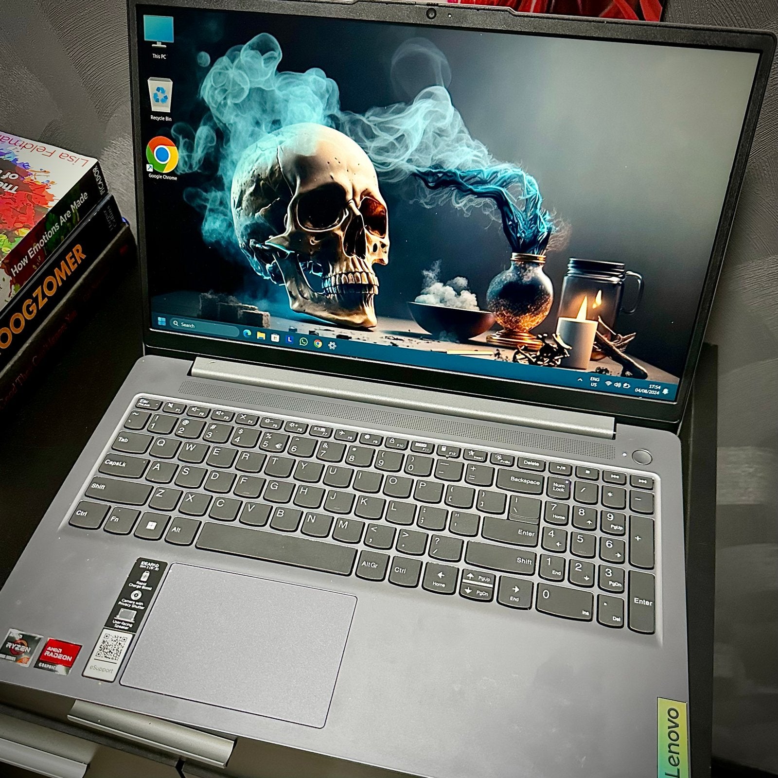 Lenovo IdeaPad Slim 3 15AMN8 - AMD Ryzen 5, 8 RAM, 512GB SSD, Ophalen, 15 inch, 8 GB, Zo goed als nieuw