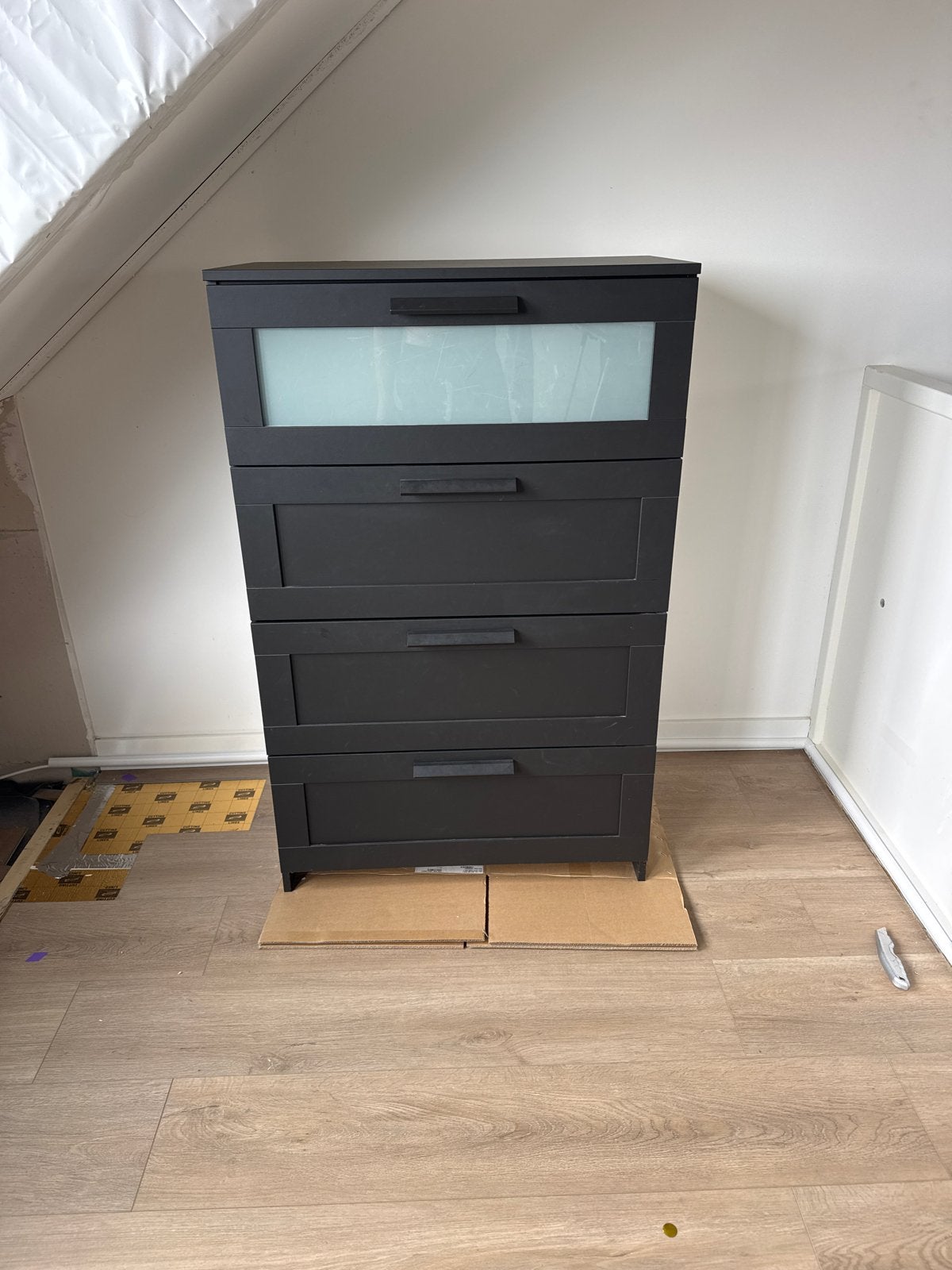 Gebruikte IKEA BRIMNES ladekast met 4 laden, zwart, Huis en Inrichting, Kasten | Ladekasten, Gebruikt, 100 tot 150 cm, 3 of 4 laden