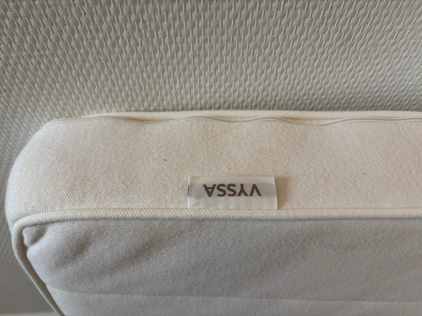 IKEA Vyssa matras - 60 x 170 cm - kind - incl 2 hoeslakens, Ophalen, Gebruikt, 190 cm of minder, Matras