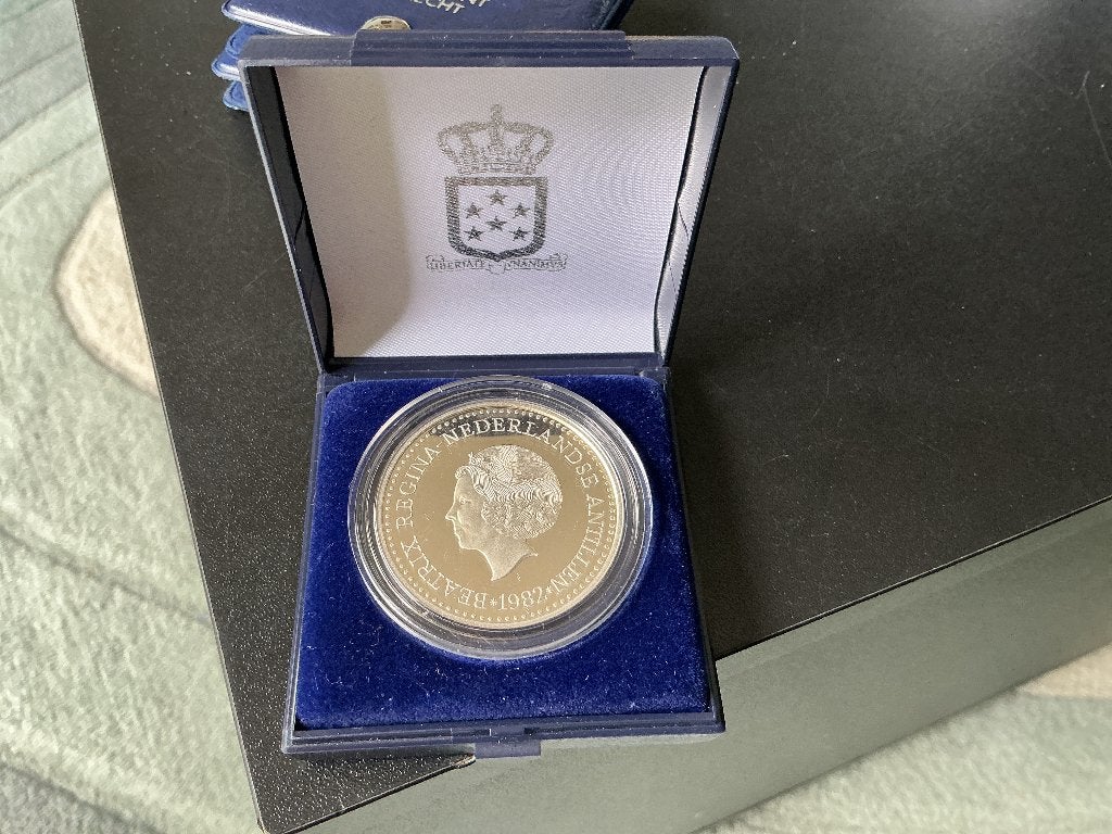 Zilveren munt beatrix 50gld 1982 proof, Koningin Beatrix, Zilver, Ophalen of Verzenden, Losse munt