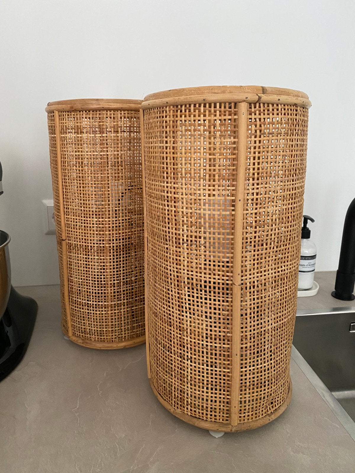 Rotan lampen 2 stuks (excl. lamp), Overige materialen, Ophalen of Verzenden, Zo goed als nieuw, Minder dan 50 cm