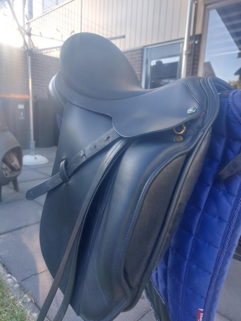 Rijzadel IDEAL Roella 17XW, Ophalen, Zo goed als nieuw, Dressuur