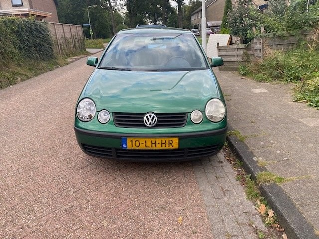 Volkswagen Polo 1.2 47KW 2003 Groen Opknapper, Stof, Beige, 1198 cc, Origineel Nederlands