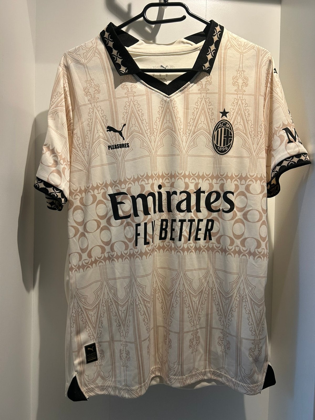 AC Milan 4th shirt 23/24 Tijjani Reijnders, Ophalen of Verzenden, Zo goed als nieuw, Buitenlandse clubs, Shirt