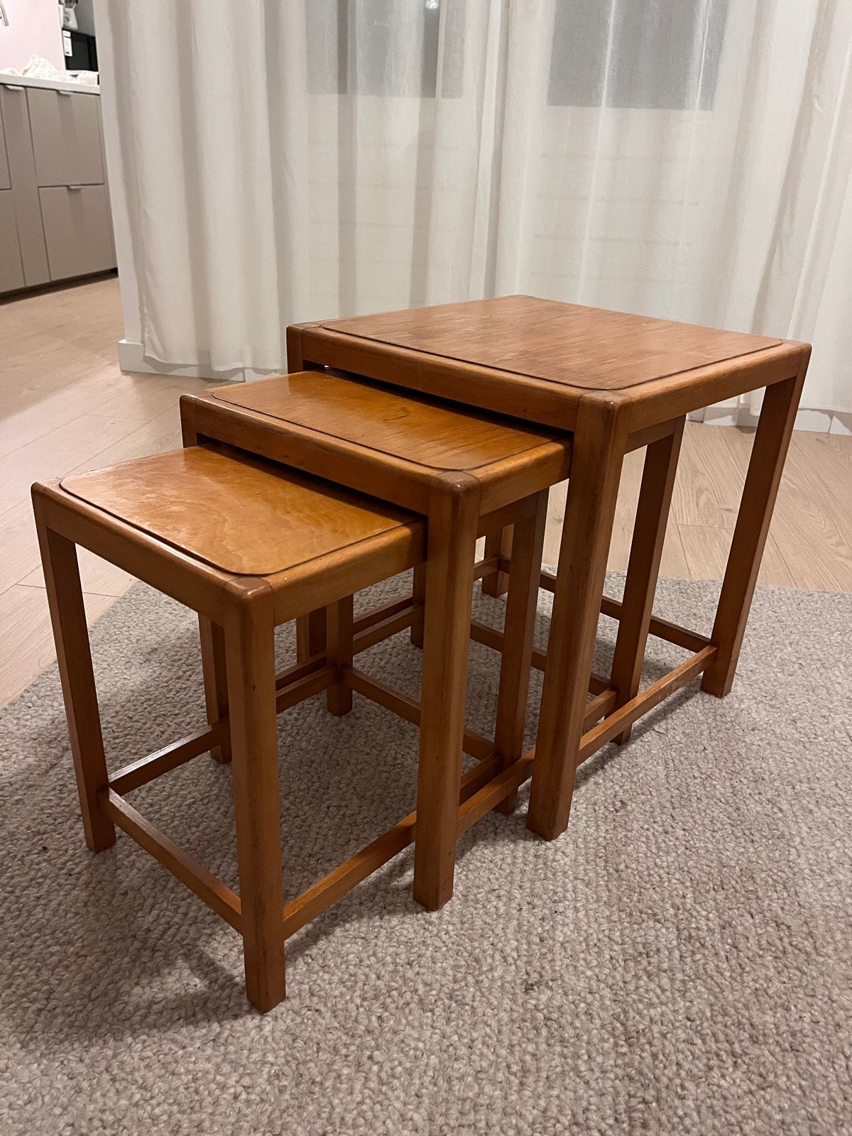 Vintage houten salontafels - set van 3, Ophalen, Minder dan 50 cm, Gebruikt, Vierkant