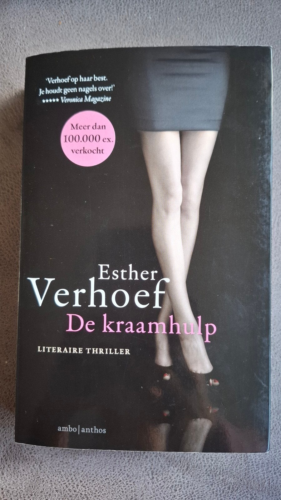 Esther Verhoef - De kraamhulp, Ophalen of Verzenden, Zo goed als nieuw, Esther Verhoef