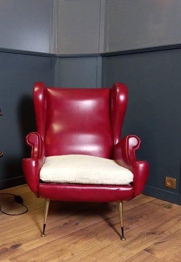 Rode Italiaanse vintage designfauteuil, Huis en Inrichting, Fauteuils, Gebruikt, Minder dan 75 cm, Leer, Ophalen of Verzenden