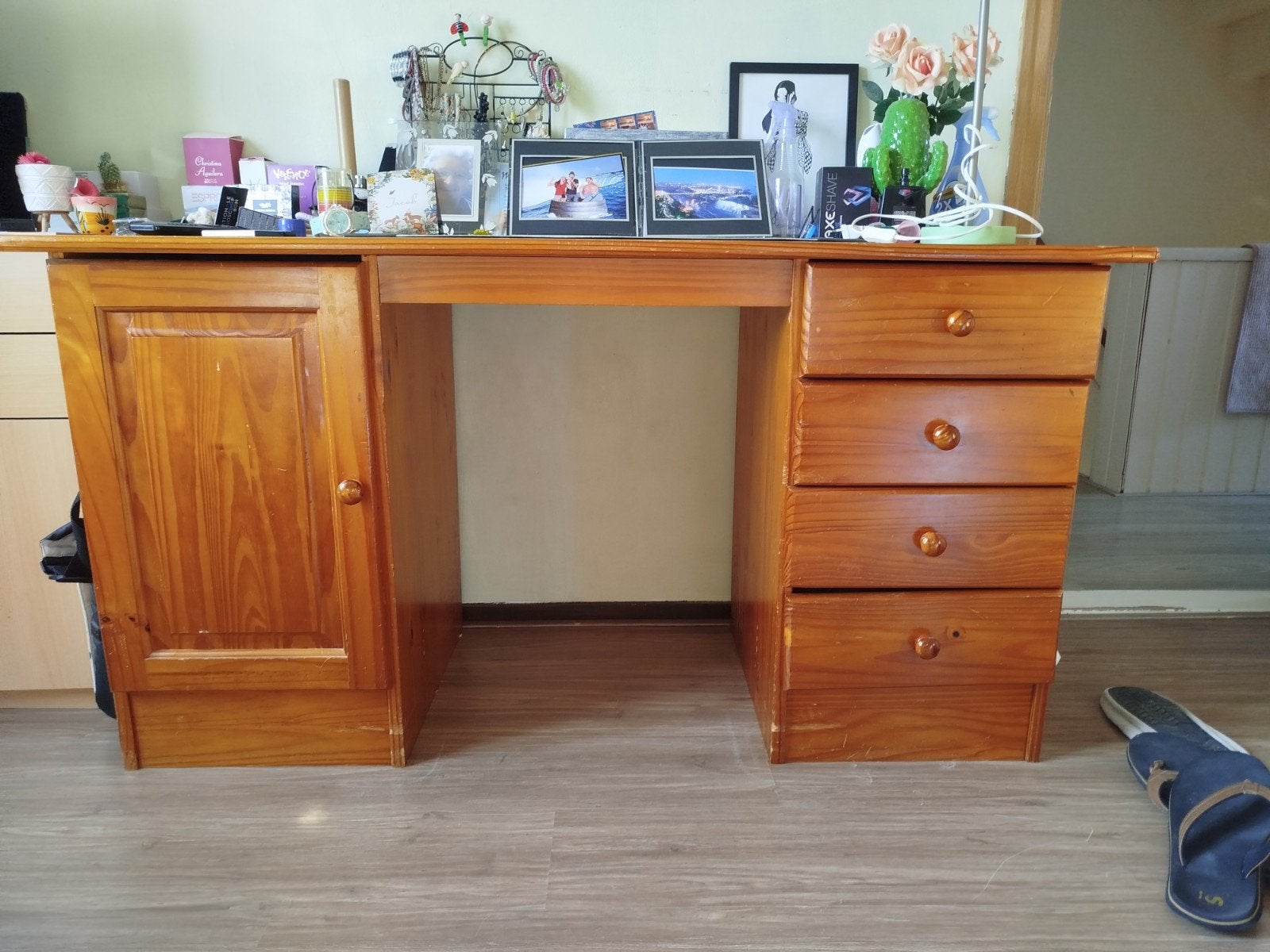 Houten bureau met opbergruimte en lades, Ophalen, Gebruikt, Hout, 144 cm