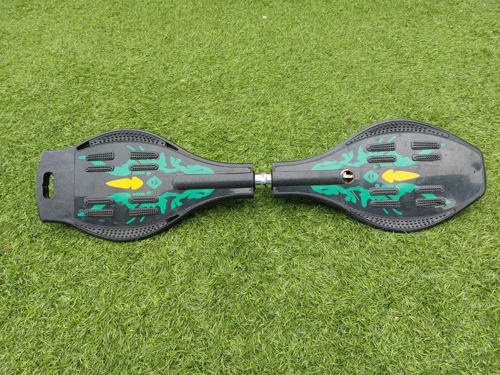 Waveboard - Zwart met Groen/Geel Design, Ophalen, Gebruikt, Waveboard