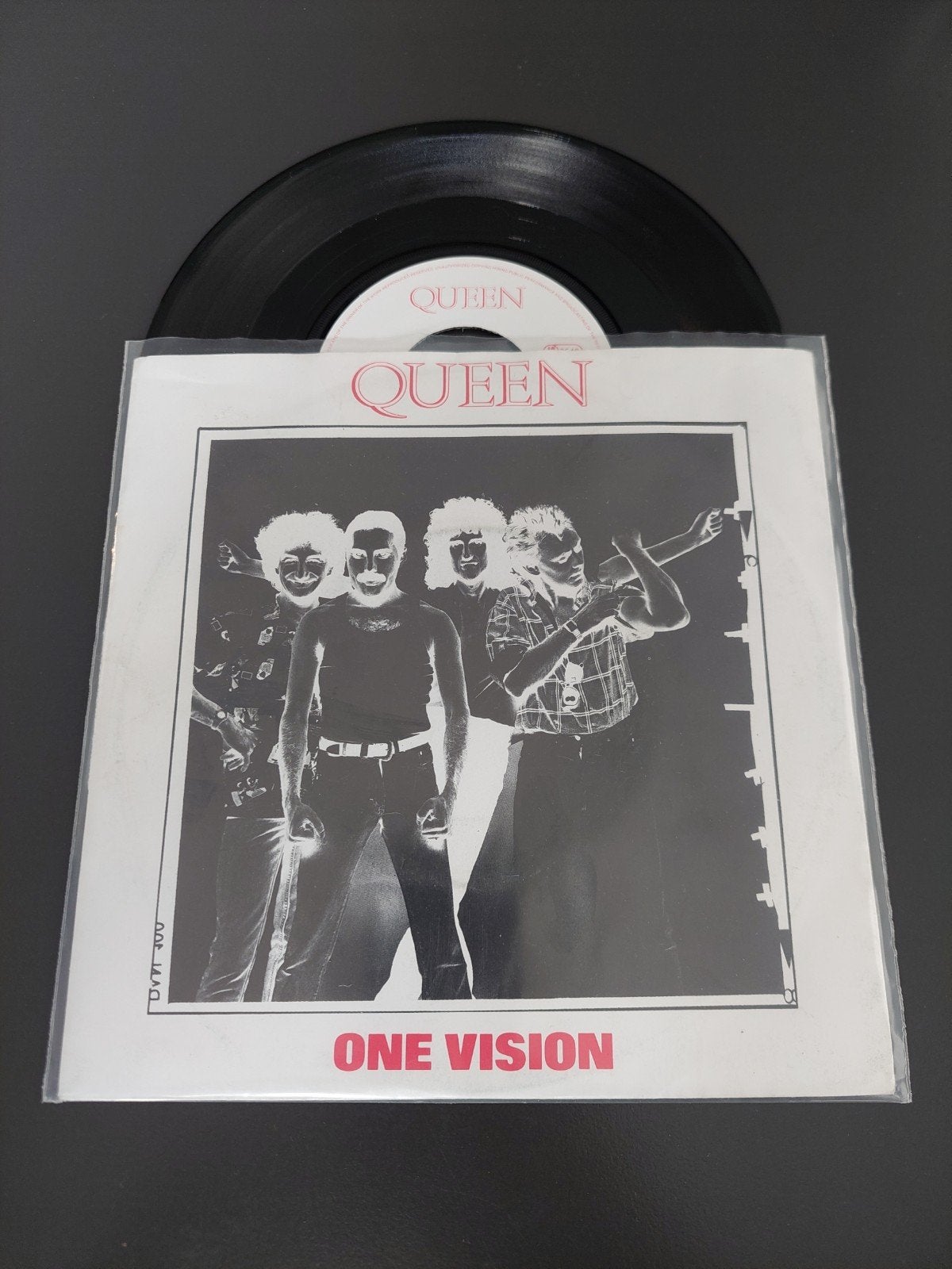 Queen one vision, Ophalen of Verzenden, Gebruikt, 7 inch