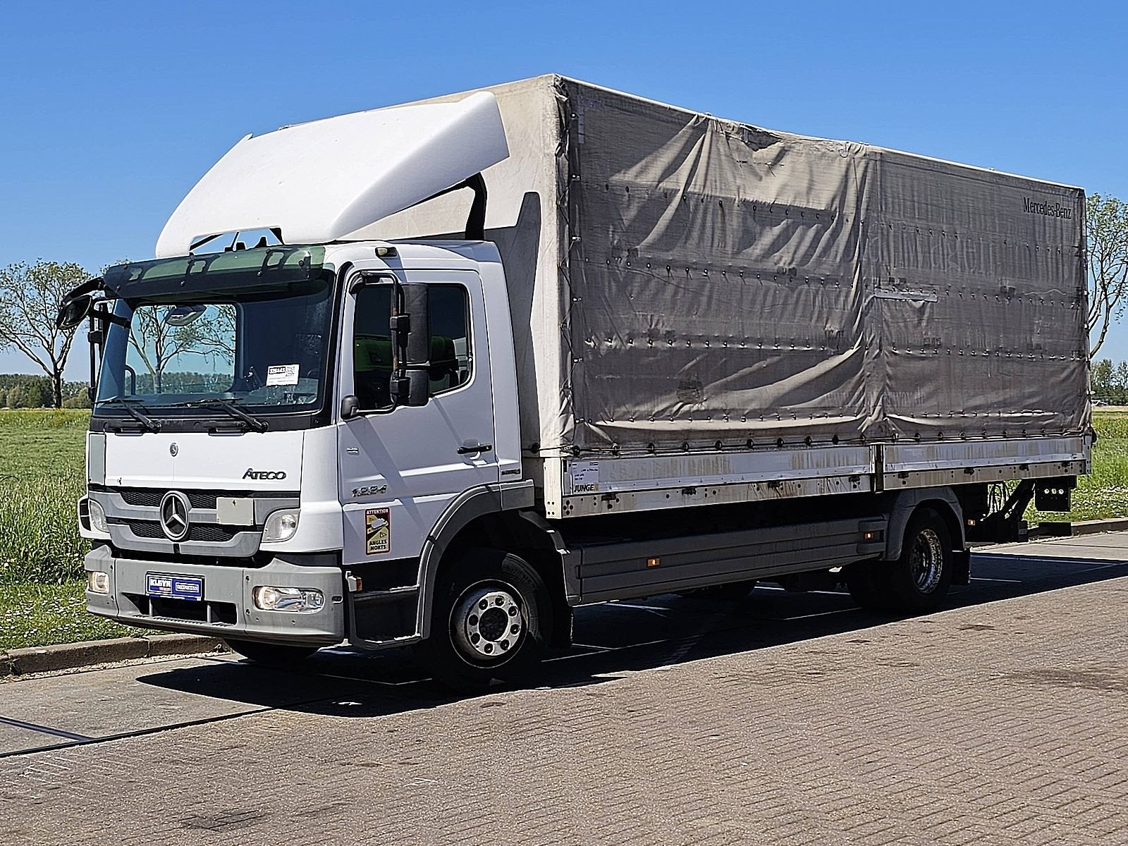 MERCEDES-BENZ ATEGO 1224 manual airco 6 cyl, Euro 5, Stoelverwarming, Wit, Mercedes-Benz