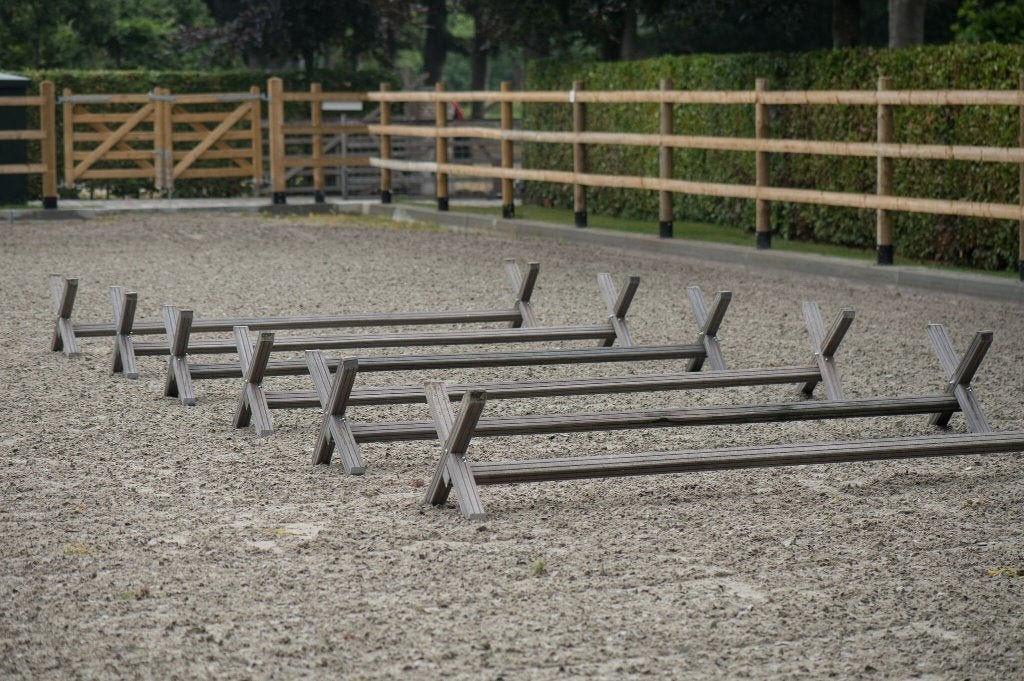 training materiaal, Cavaletti hardhout, trainigsbalken, Weidegang, Veld omheiningen, Schaijk, Info@veldomheiningen.nl
