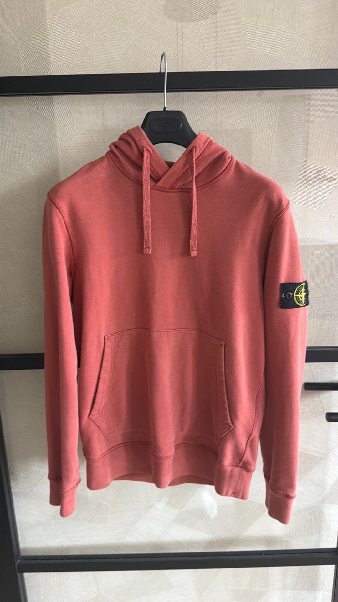Stone Island Hoodie Rood - Maat S, Ophalen of Verzenden, Zo goed als nieuw, Maat 46 (S) of kleiner, Rood