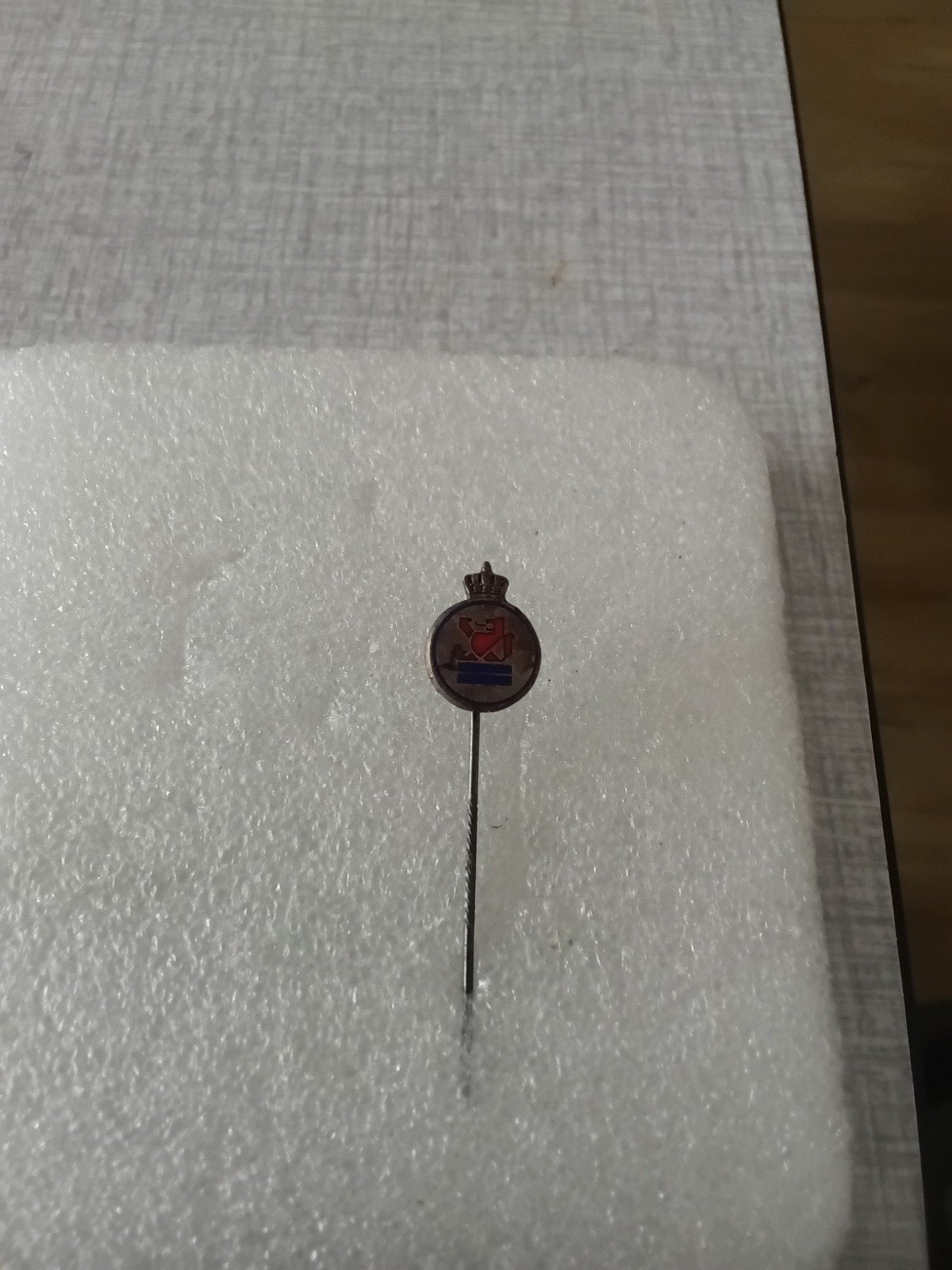 Metalen speldje van ; Zeelandia,uit Zierikzee., Verzamelen, Ophalen of Verzenden, Overige onderwerpen