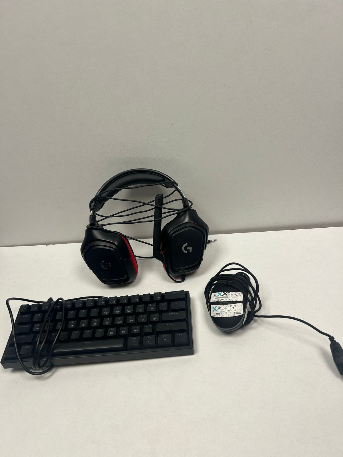 Gaming set: Logitech headset, toetsenbord en muis, Gebruikt, Ophalen of Verzenden, PC, Logitech