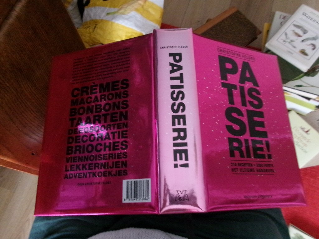 PATISSERIE...., Ophalen of Verzenden, Zo goed als nieuw