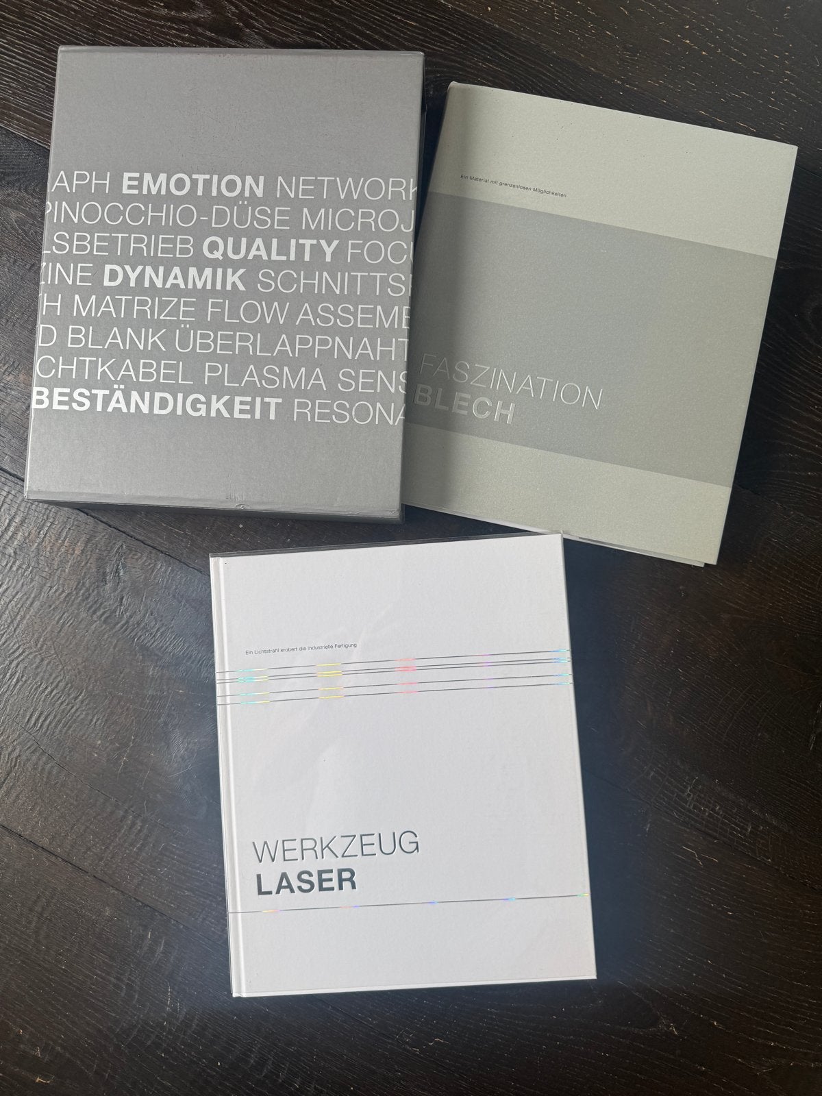 2 Trumpf boeken over lasersnijden met opbergbox, Ophalen of Verzenden, Zo goed als nieuw, Metaaltechniek