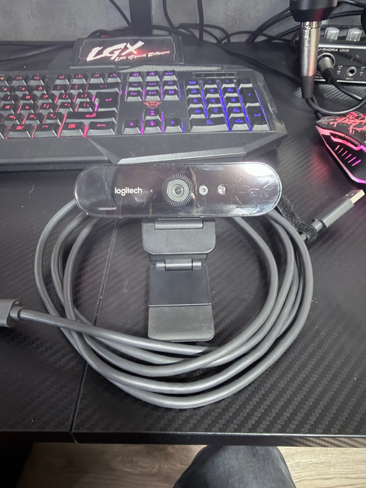 Logitech Brio 4K Ultra HD Webcam, Ophalen of Verzenden, Zo goed als nieuw, Windows, Monitorclip