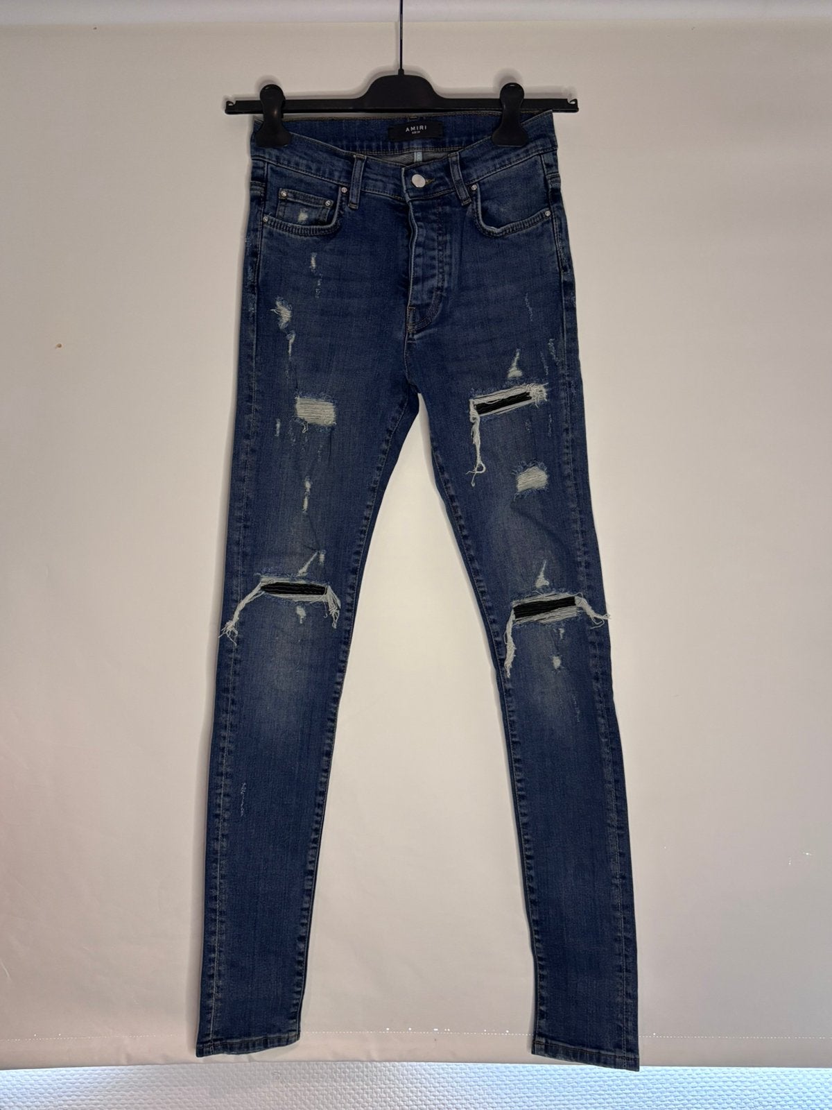 Amiri jeans met oude look maat 29, Ophalen of Verzenden, Zo goed als nieuw, Blauw, W32 (confectie 46) of kleiner