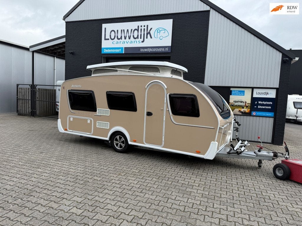 DETHLEFFS Tourist 460 DB ’15 (Mover, Hefdak), Vast bed, Rondzit, Bedrijf, Tot en met 4