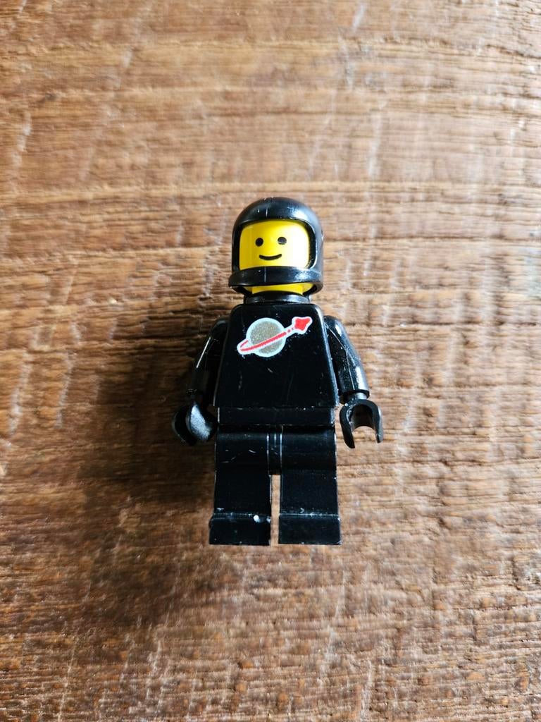 Lego Classic Space Astronaut Zwart Minifiguur Vintage, Ophalen of Verzenden, Gebruikt, Losse stenen, Lego