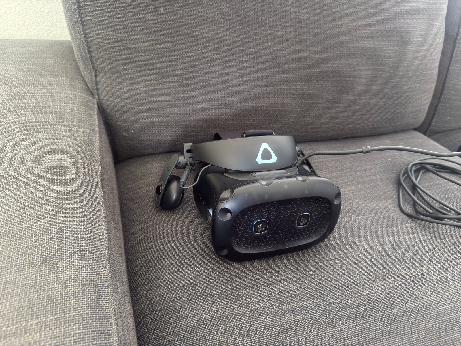 HTC Vive Cosmos Elite | zonder controllers!, 1 speler, Ophalen of Verzenden, Zo goed als nieuw, Vanaf 3 jaar