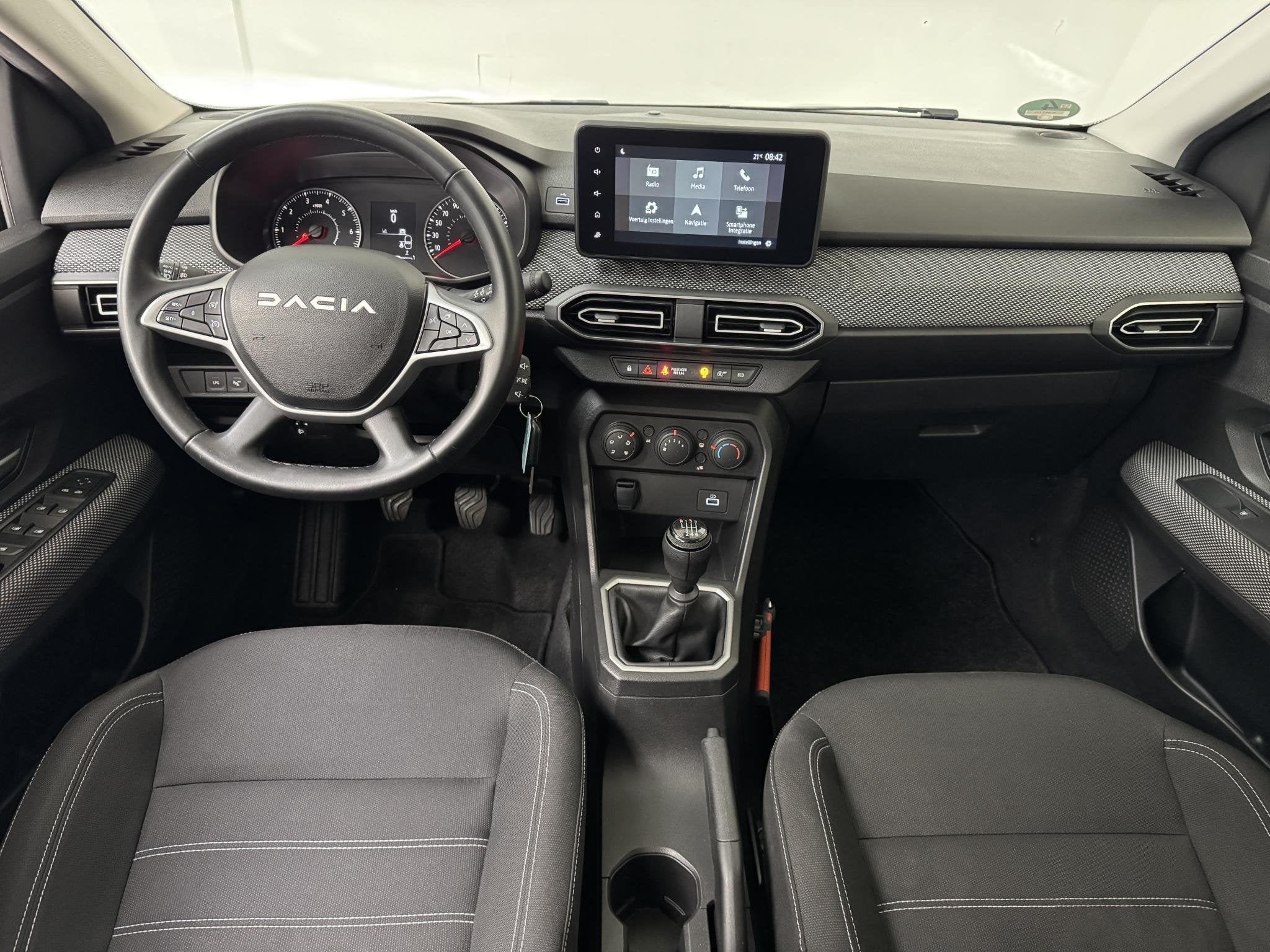Dacia Jogger 1.0 TCe 100 ECO-G Expression 5p. | Navigatie |, Auto's, Gebruikt, Met garantie (alle), Origineel Nederlands, Handgeschakeld
