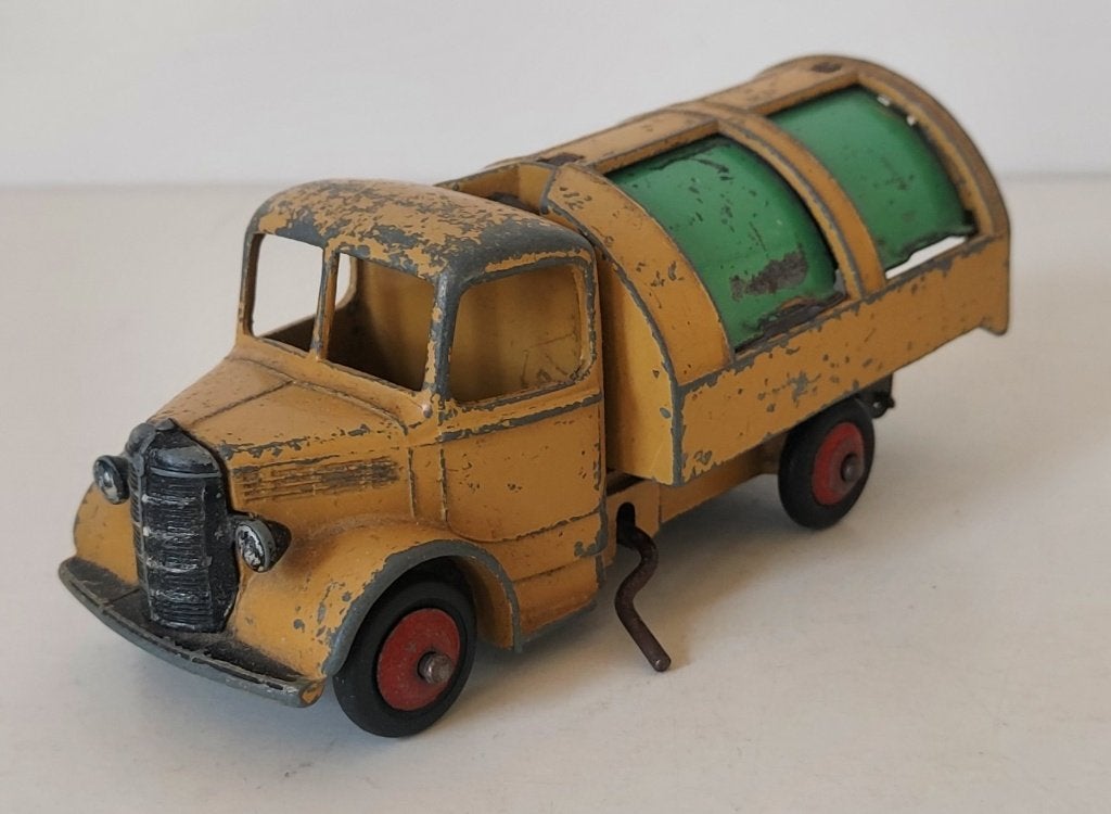 Dinky Toys 252 Bedford Refuse truck vuilnisauto, Hobby en Vrije tijd, Ophalen of Verzenden, Gebruikt, Bus of Vrachtwagen, Dinky Toys