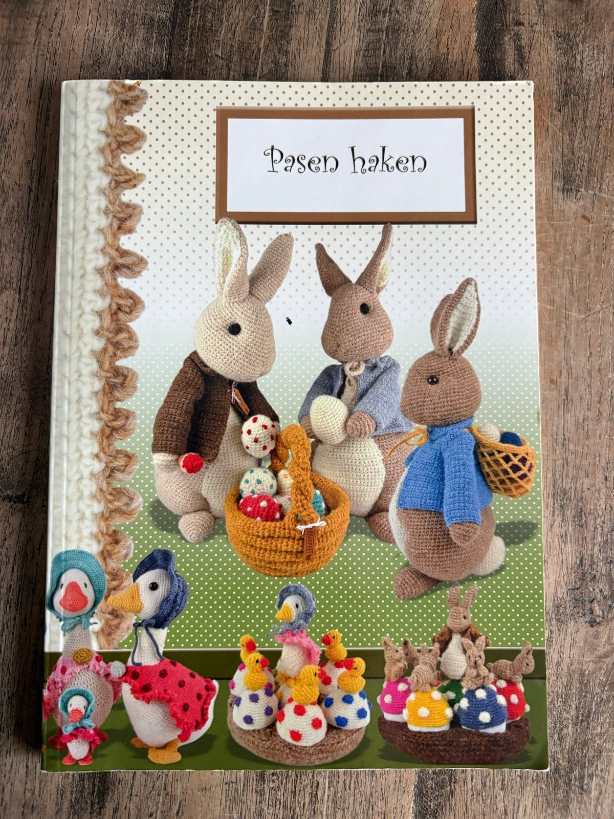 Pasen haken: Konijnen, eieren en meer, Ophalen of Verzenden, Zo goed als nieuw, Breien en Haken, Geschikt voor kinderen