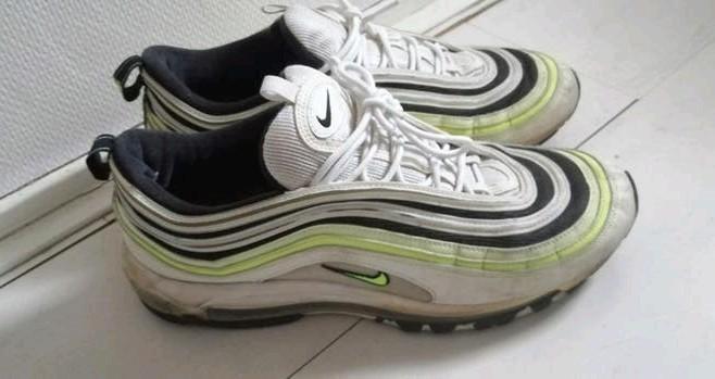 Gedragen paar nike sportschoenen maat 47,5, Ophalen of Verzenden, Zwart, Sportschoenen