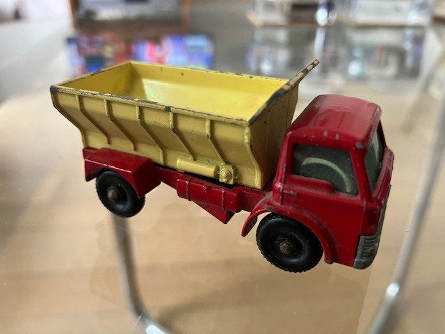 Matchbox 70 Grit spreading truck., Verzenden, Gebruikt, Bus of Vrachtwagen
