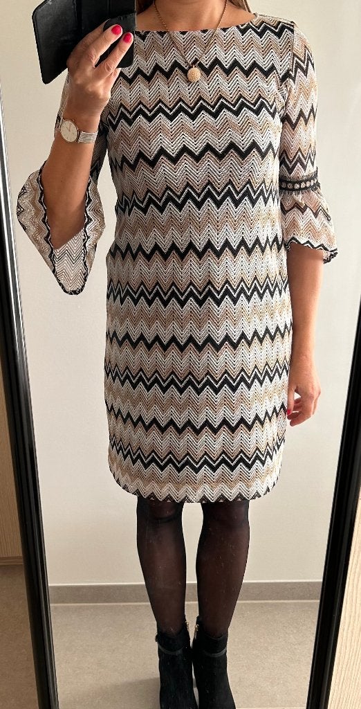 Prachtige elegante jurk Ana Alcazar, Beige, Ophalen of Verzenden, Zo goed als nieuw, Maat 36 (S)