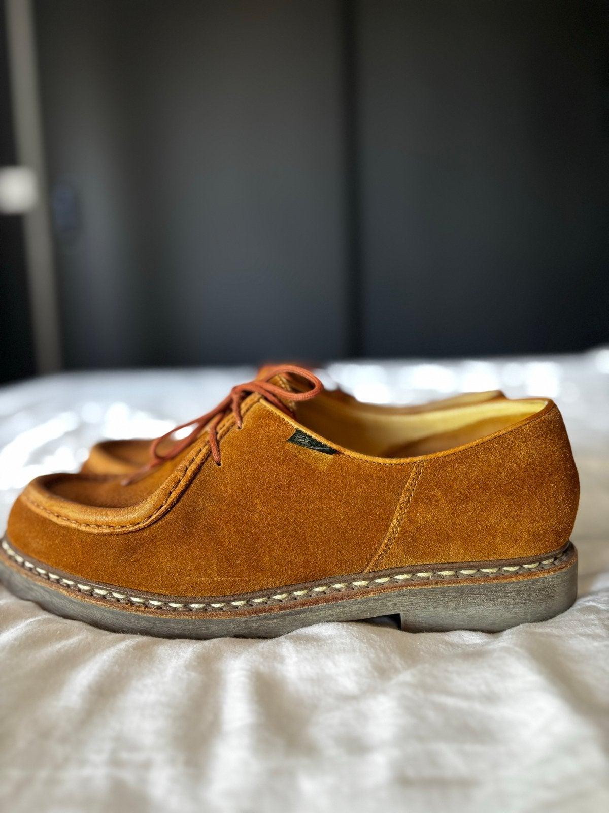 Paraboot Michael schoenen in bruin suède - maat 42, Kleding | Heren, Ophalen of Verzenden, Gedragen, Bruin, Veterschoenen