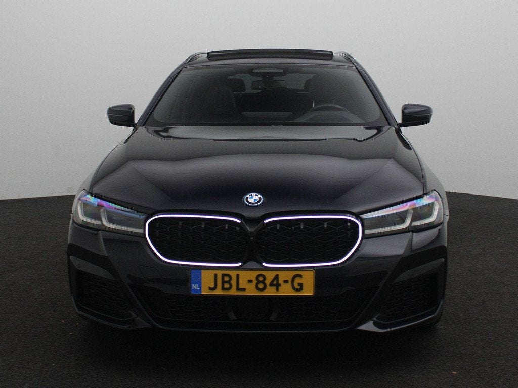 BMW 5-serie Touring 530e Business Edition Plus | Digital Key, Auto's, BMW, Achterwielaandrijving, Gebruikt, 4 cilinders, Automatische klimaatregeling