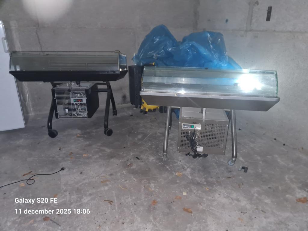 2x Wandkoeling/Koeltoonbank, Overige typen, Ophalen, Gebruikt, Overige merken