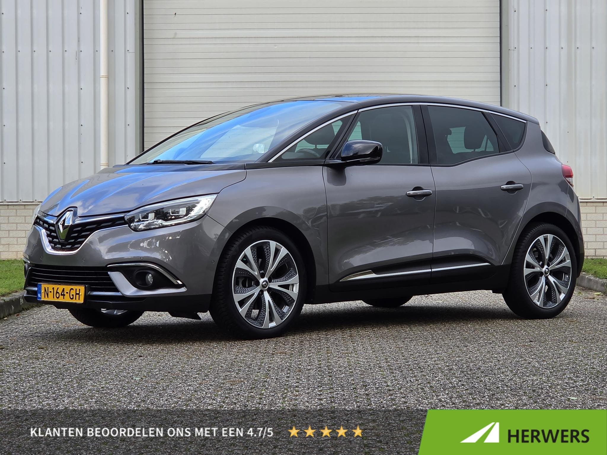 Renault Scénic 1.3 TCe Intens / Trekhaak / Panoramadak / De, Dealer onderhouden, Gebruikt, Euro 6, 4 cilinders