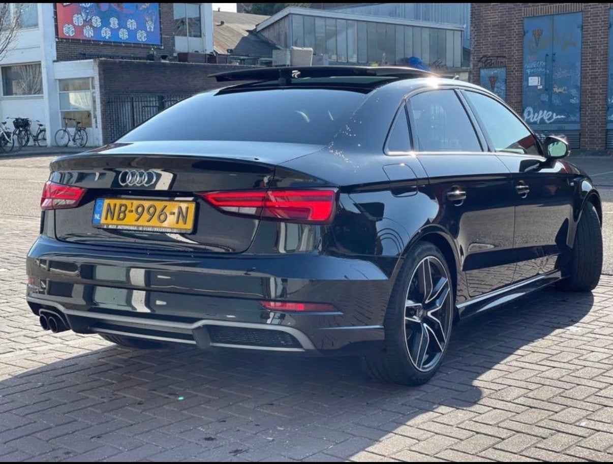 Audi A3 1.6 TDI 81KW Sedan S-tronic 2016 Zwart, Auto's, Audi, 680 kg, 4 cilinders, Zwart, Origineel Nederlands